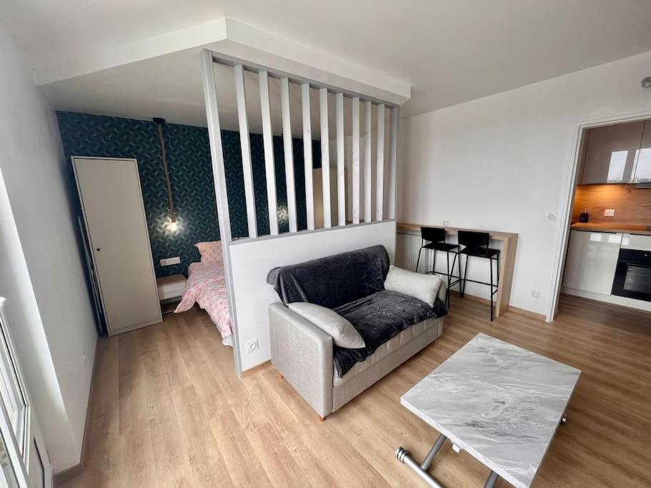 Appartement Proche Des Prebendes Тур Экстерьер фото